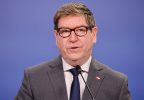 Biministro Daniel Mas respalda el despido de ocho ejecutivos en Codelco por irregularidades en reportes de producción