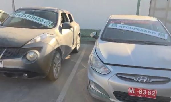 Carabineros recupera ocho vehículos robados en Arica y detiene a siete personas que los trasladaban a Bolivia