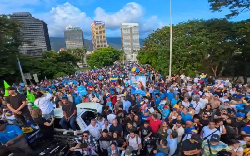 Delcy Rodríguez valora avances en el diálogo con la oposición en medio de masivas protestas en Venezuela