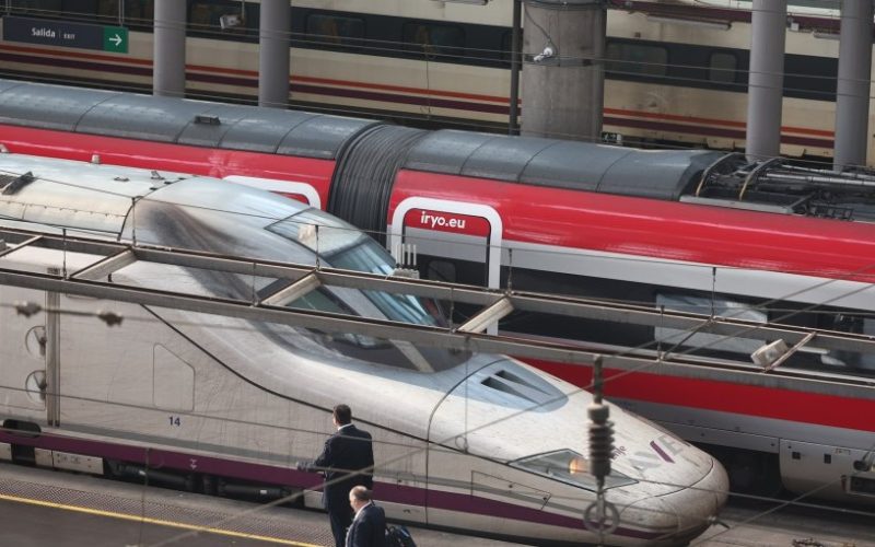 Gobierno español evalúa cerrar la línea de alta velocidad Madrid-Barcelona hasta por dos años para obras de remodelación