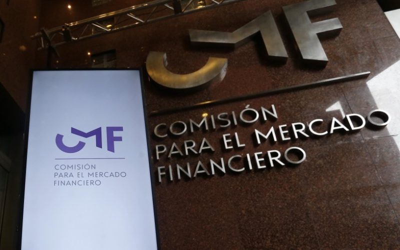CMF propone exigir la cédula de identidad a quienes realicen depósitos en efectivo desde $1 millón