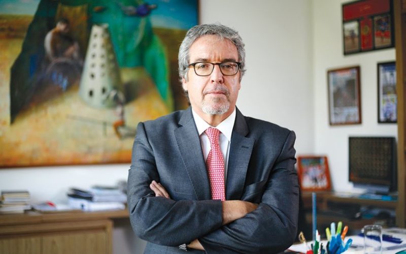 Canciller tras conocerse calidad de imputado del embajador Zaliasnik por caso Audio: "Cargos de confianza están siempre evaluados"