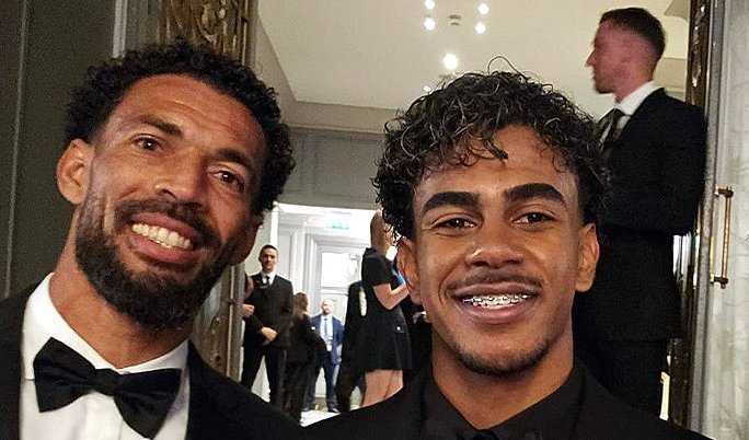 Vozinha quedó en el sexto lugar entre los arqueros en el Balón de Oro: posó con Lamine Yamal y otras figuras