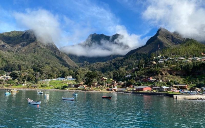 Sernageomin advierte alto riesgo de aluviones y derrumbes en archipiélago Juan Fernández