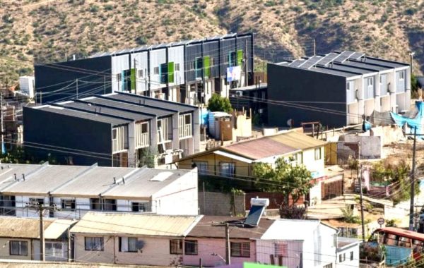 Juicio por reconstrucción en El Olivar podría extenderse por años y prolongar el calvario de las familias que claman por sus viviendas