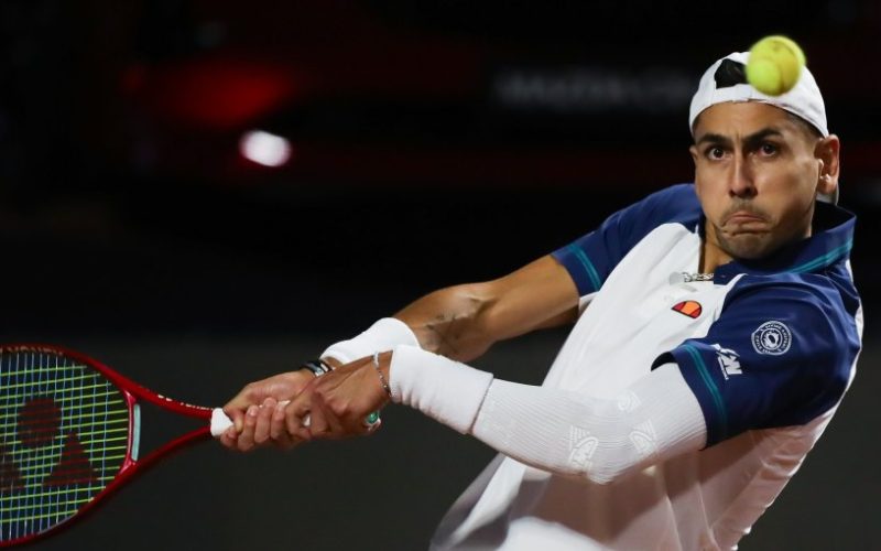 Alejandro Tabilo desafía a Denis Shapovalov por el pase a octavos en el ATP de Tokio