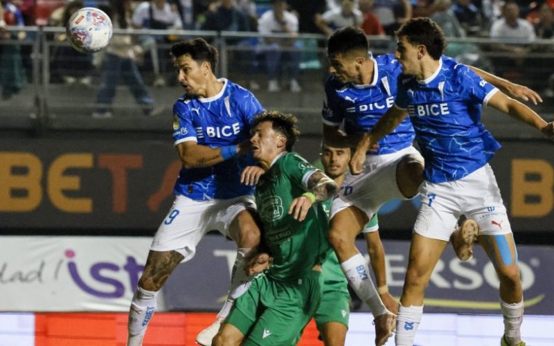 Suspenden partido entre Universidad Católica y Audax Italiano tras aluvión en Las Condes