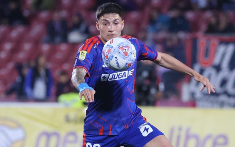 Gonzalo Reyna y goleada de la U que acorta distancia con Colo-Colo: "Estamos en la lucha por el torneo"