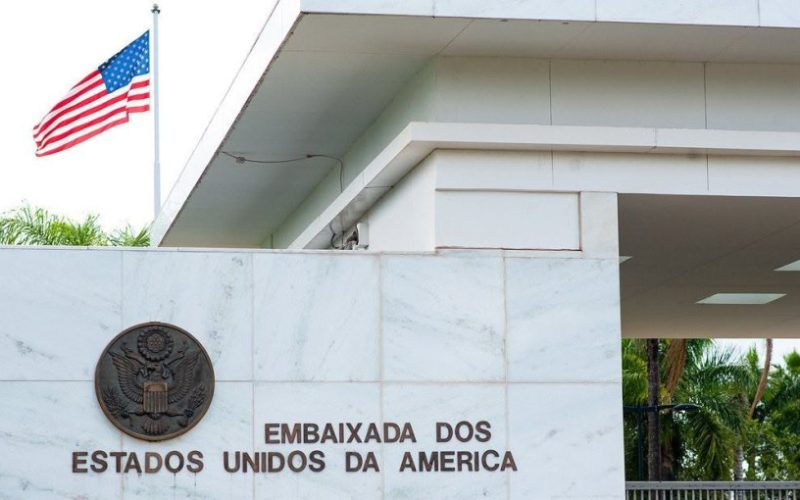 EE. UU. suspende los servicios consulares en Brasil por "motivos de seguridad" a dos días de las elecciones presidenciales