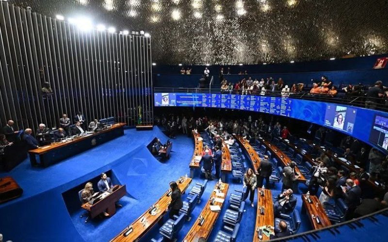 Brasil aprueba histórica reducción de la jornada laboral a 40 horas semanales sin reducción salarial