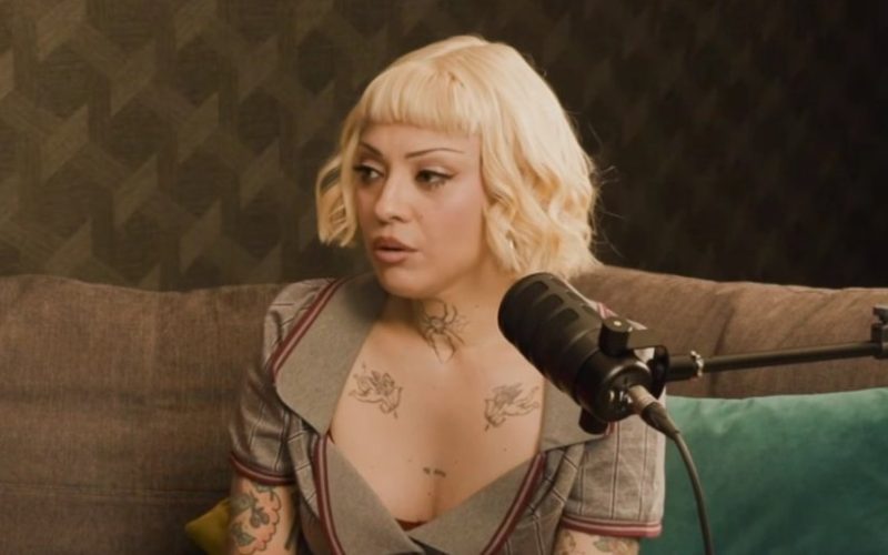 "No se acordaba": Mon Laferte desclasifica inédita llamada y disculpas de Rafael Araneda tras denunciar acoso en Rojo