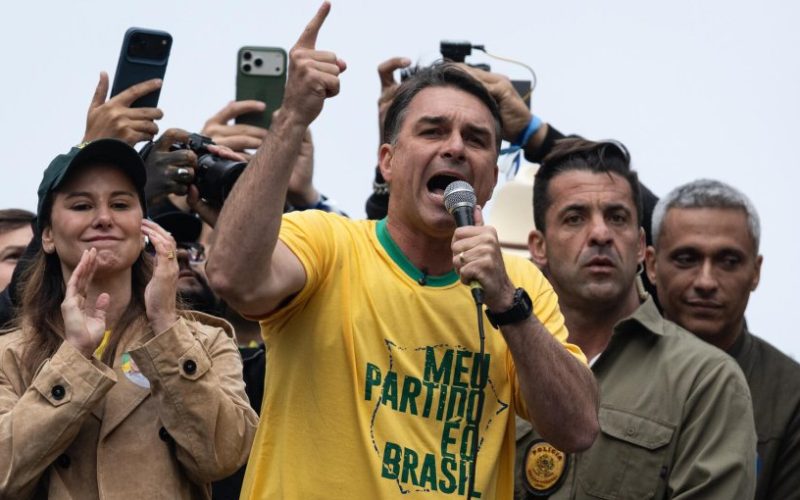Supremo Tribunal de Brasil recibe nueva investigación contra Flávio Bolsonaro por sospechas de lavado de dinero