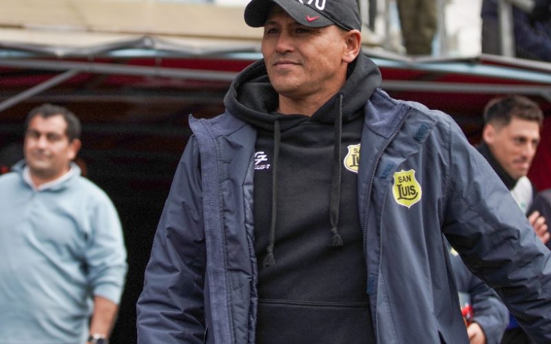 Todo es fiesta en Quillota tras triunfo de San Luis: Humberto Suazo elogia a su plantel