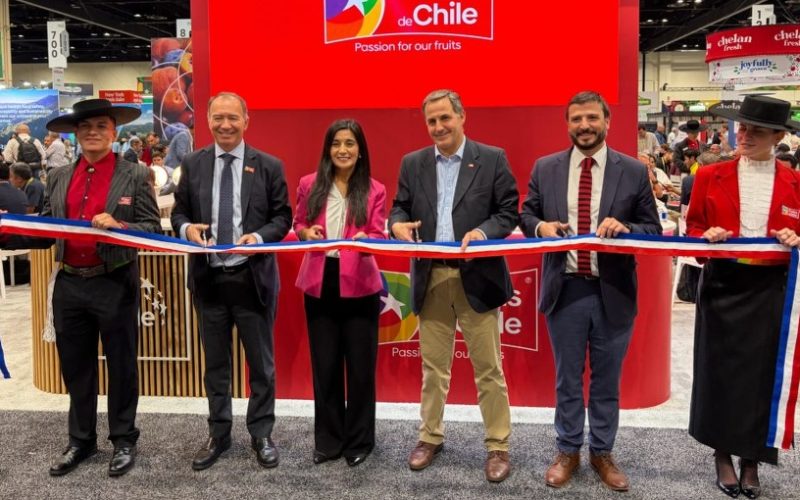 Chile impulsa exportación frutícola a Estados Unidos en la feria IFPA 2026