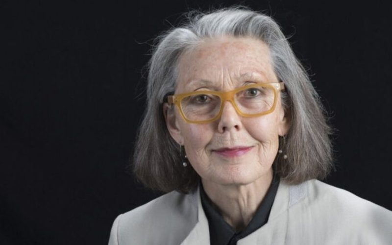 La canadiense Anne Carson gana el Premio Nobel de Literatura 2026